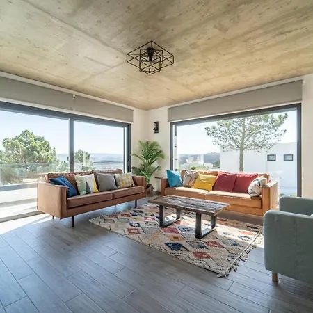 Villa As Andorinhas - Walking Distance To Monte Clerigo And Amoreira Beaches