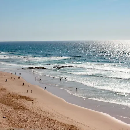 Villa As Andorinhas - Walking Distance To Monte Clerigo And Amoreira Beaches *