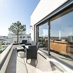 Villa As Andorinhas - Walking Distance To Monte Clerigo And Amoreira Beaches