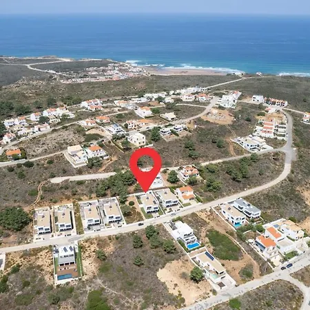 Вилла As Andorinhas - Walking Distance To Monte Clerigo And Amoreira Beaches