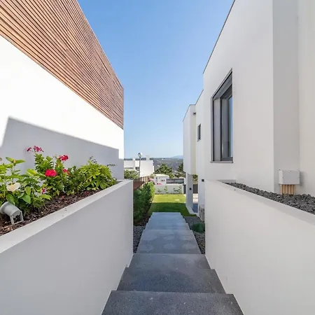 As Andorinhas - Walking Distance To Monte Clerigo And Amoreira Beaches * Aljezur