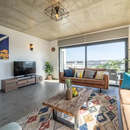 As Andorinhas - Walking Distance To Monte Clerigo And Amoreira Beaches Villa