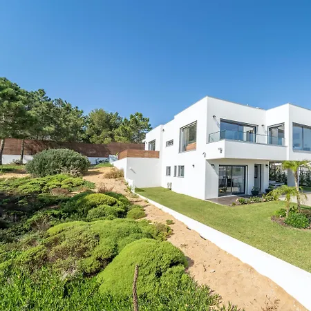 Вилла As Andorinhas - Walking Distance To Monte Clerigo And Amoreira Beaches