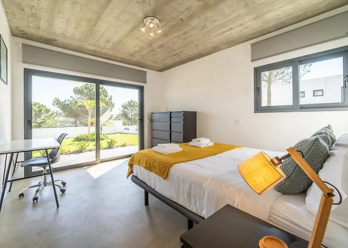 As Andorinhas - Walking Distance To Monte Clerigo And Amoreira Beaches Aljezur
